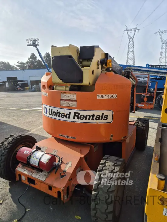 2018 JLG E450AJ Articulating Boom Lift