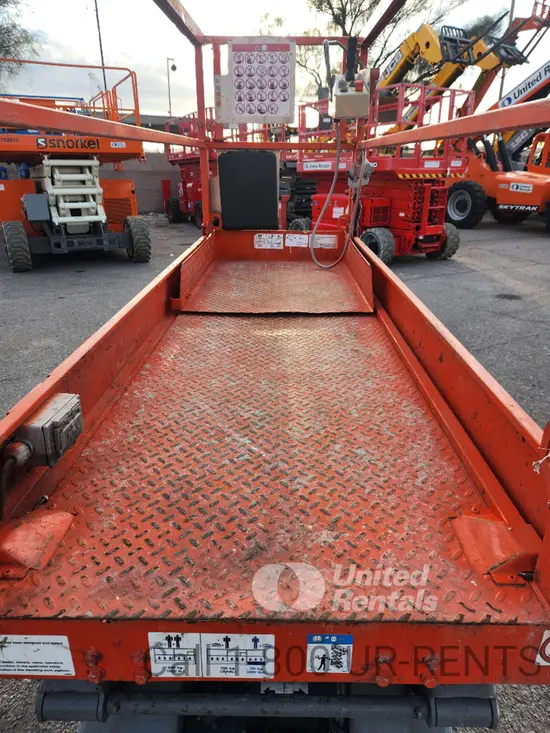 2017 Skyjack SJIII3226 Scissor Lift