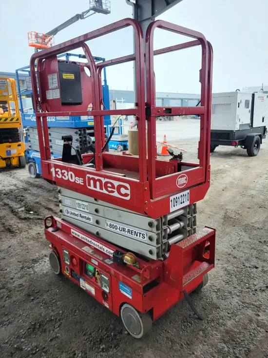 2019 MEC 1330SE Scissor Lift