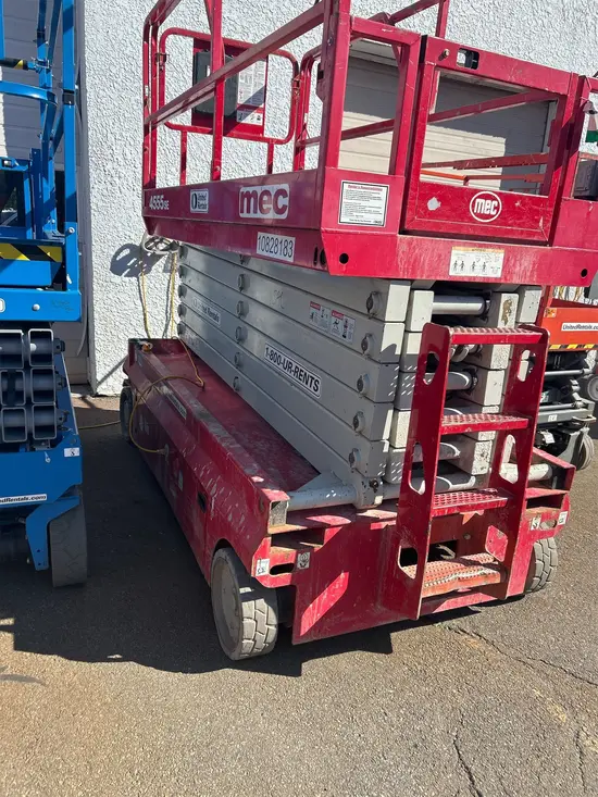 2018 MEC 4555SE Scissor Lift