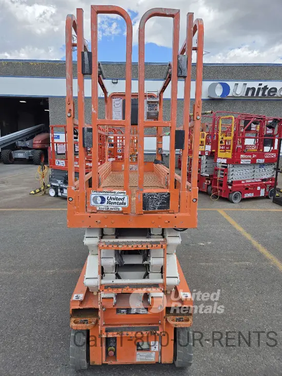 2019 Snorkel S3226E Scissor Lift