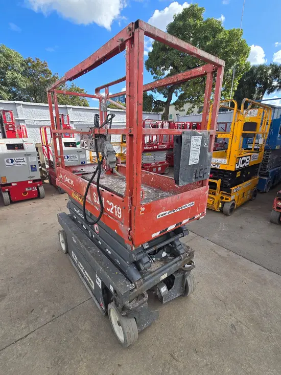2018 Skyjack SJIII3219 Scissor Lift