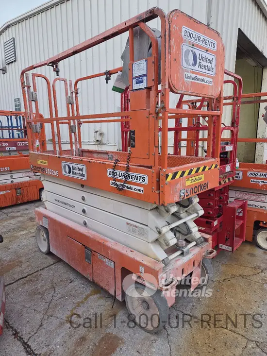 2019 Snorkel S3226E Scissor Lift
