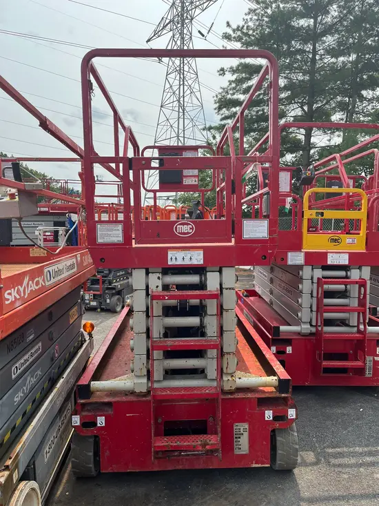 2018 MEC 4555SE Scissor Lift