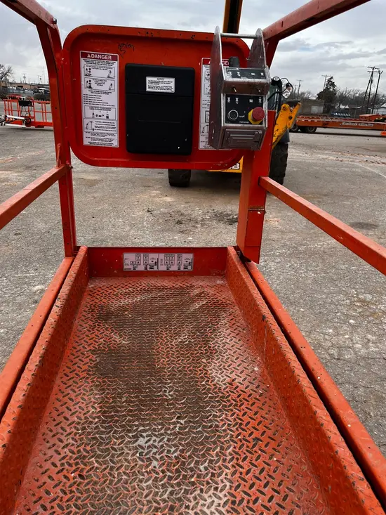 2018 Snorkel S3219E Scissor Lift