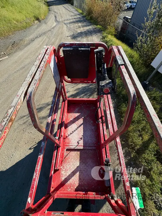 2019 MEC 1330SE Scissor Lift