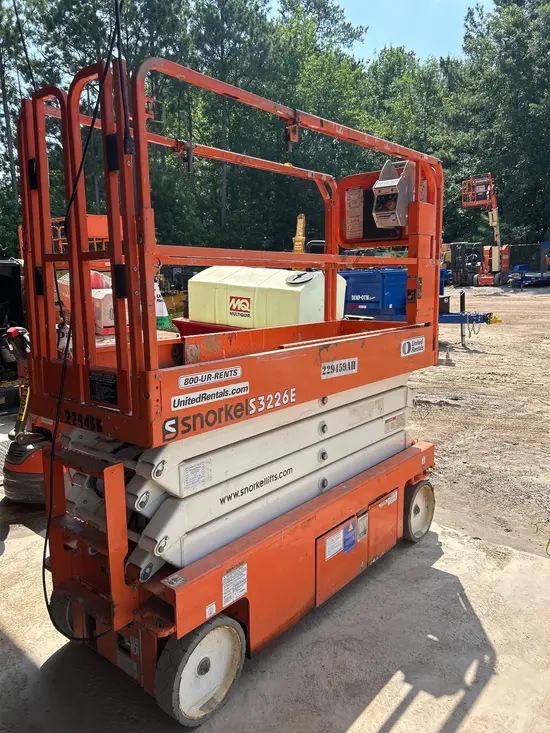 2019 Snorkel S3226E Scissor Lift