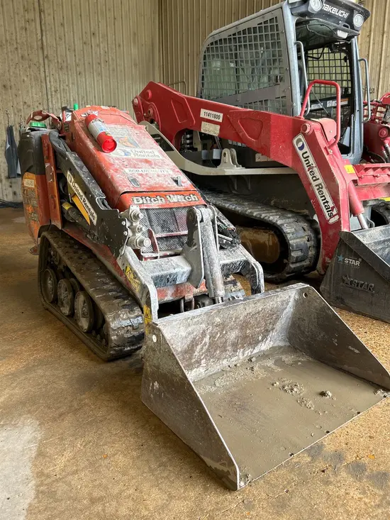 2020 Ditch Witch SK600 Track Loader
