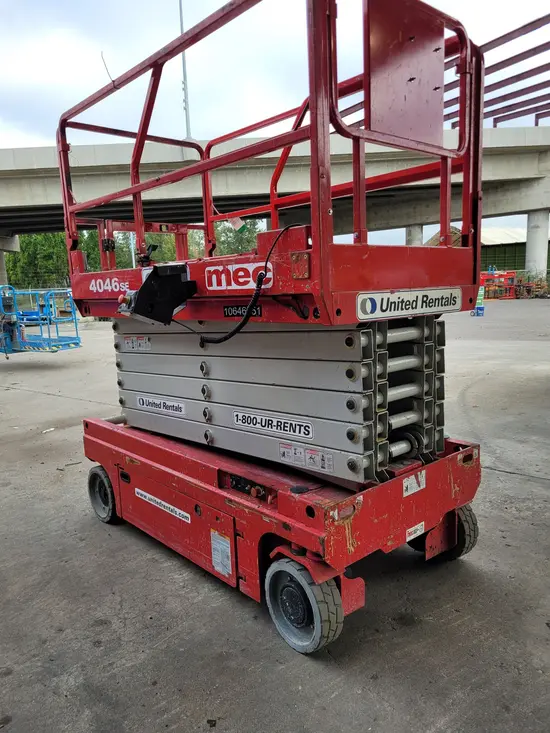 2017 MEC 4046SE Scissor Lift