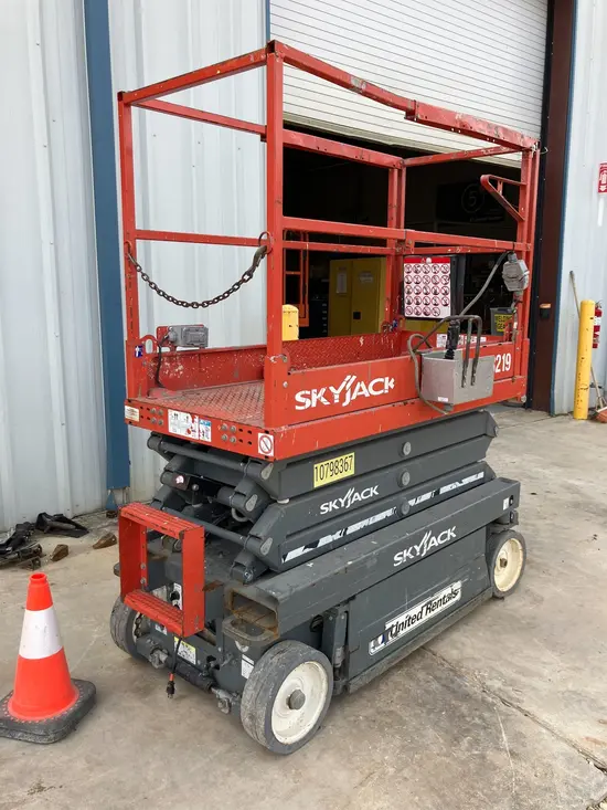 2018 Skyjack SJIII3219 Scissor Lift