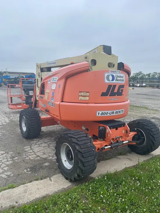 2017 JLG 450AJ Articulating Boom Lift