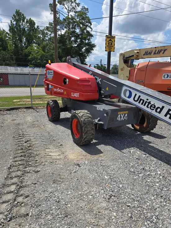 2018 Skyjack SJ40T Boom Lift