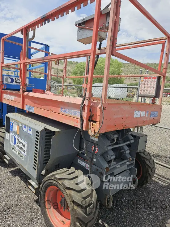 2017 Skyjack SJ6826RT Rough Terrain Scissor Lift