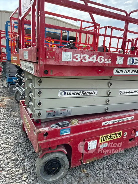 2018 MEC 3346SE Scissor Lift
