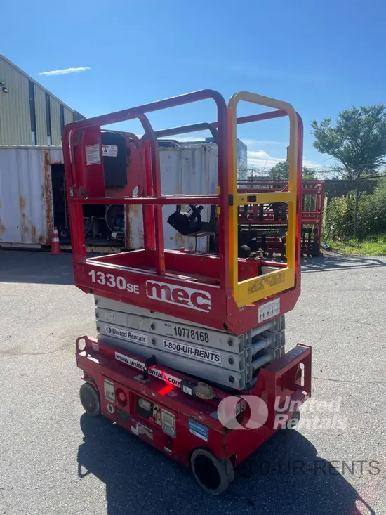 2018 MEC 1330SE Scissor Lift