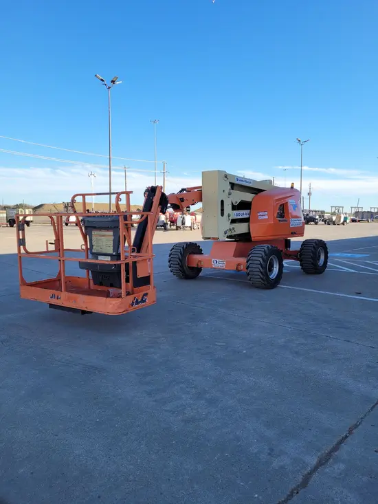 2015 JLG 450AJ Articulating Boom Lift