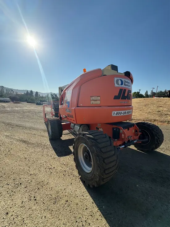 2017 JLG 450AJ Articulating Boom Lift