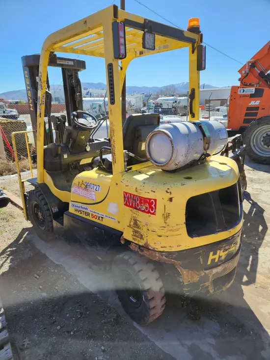2022 HYSTER H50XT Warehouse Forklift