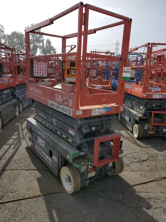 2017 Skyjack SJIII3219 Scissor Lift