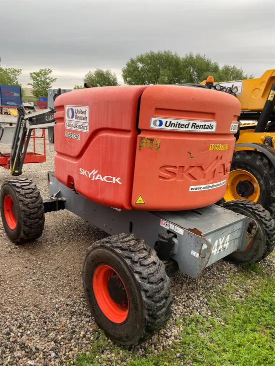 2017 Skyjack SJ46AJ Articulating Boom Lift