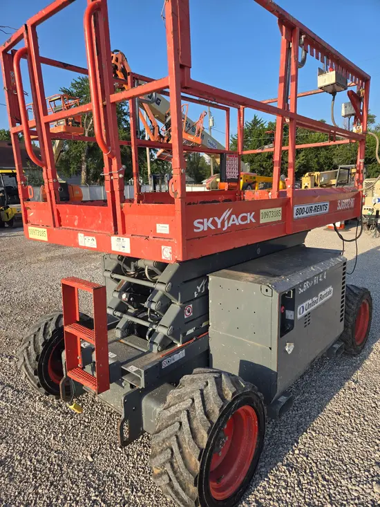 2019 Skyjack SJ6832RT Rough Terrain Scissor Lift