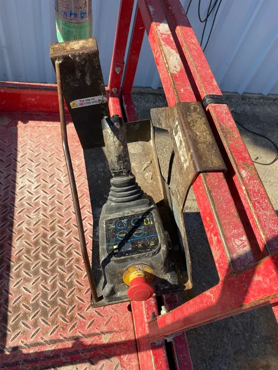 2019 MEC 1330SE Scissor Lift