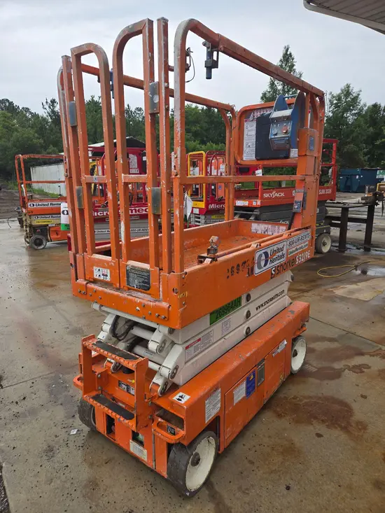 2021 Snorkel S3219E Scissor Lift