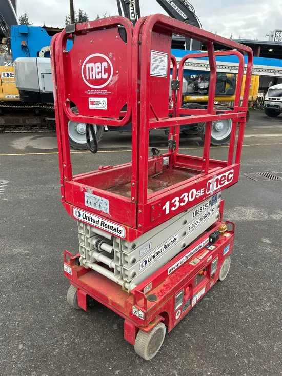 2019 MEC 1330SE Scissor Lift