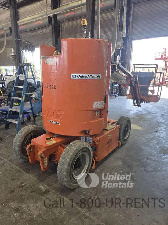 2015 JLG E300AJP Articulating Boom Lift