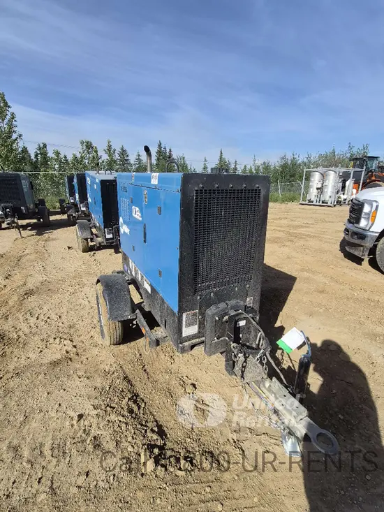 2021 Miller Welders Big Blue 500 Welder