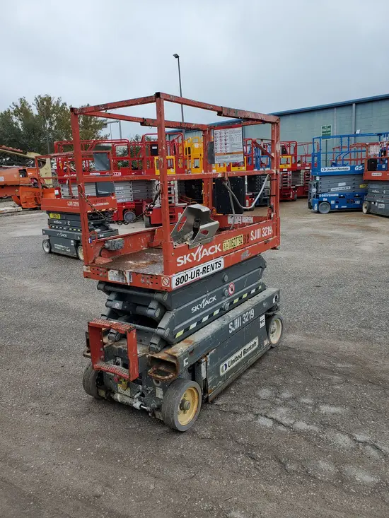 2016 Skyjack SJIII3219 Scissor Lift