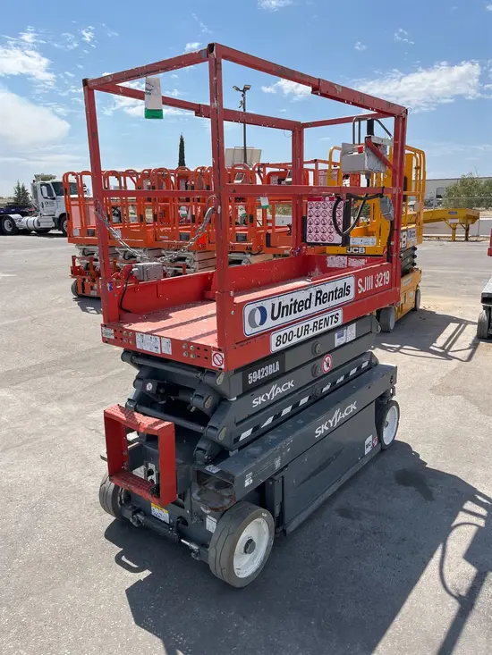 2018 Skyjack SJIII3219 Scissor Lift