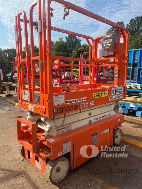 2021 Snorkel S3215E Scissor Lift