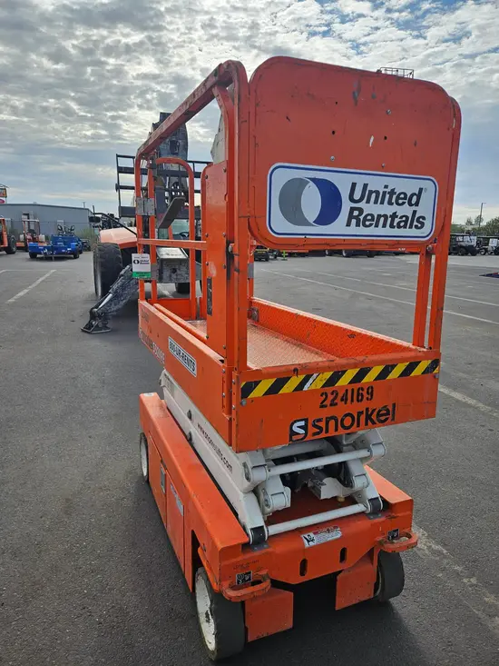 2019 Snorkel S3219E Scissor Lift