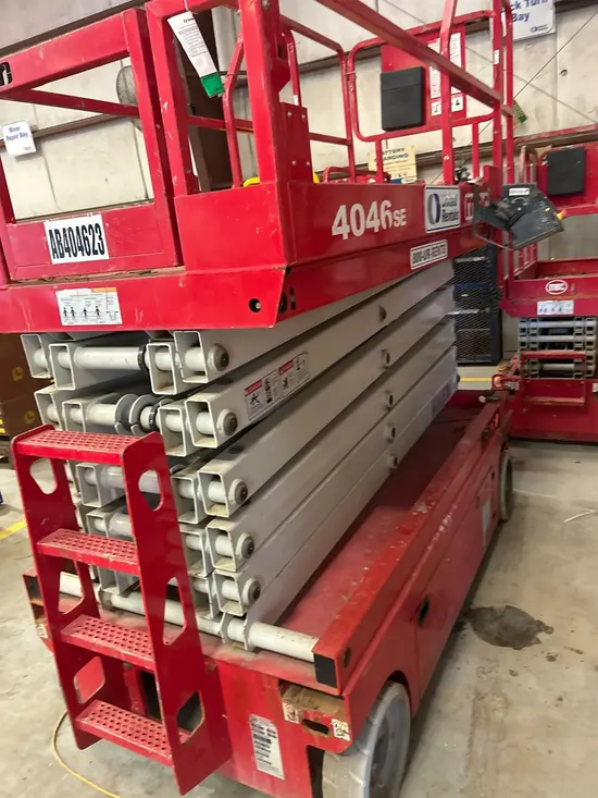 2018 MEC 4046SE Scissor Lift