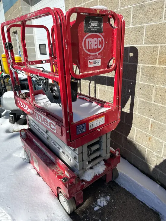 2021 MEC 1330SE Scissor Lift