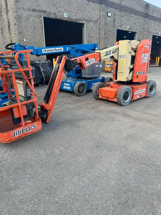 2018 JLG E300AJP Articulating Boom Lift