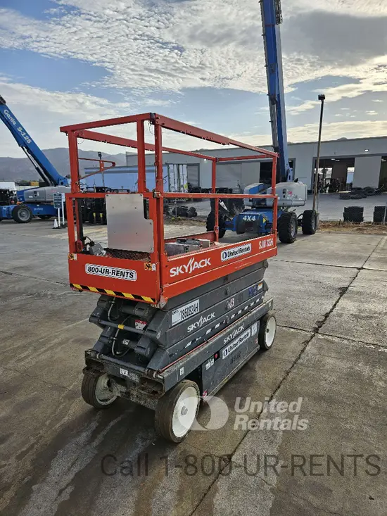 2017 Skyjack SJIII3226 Scissor Lift