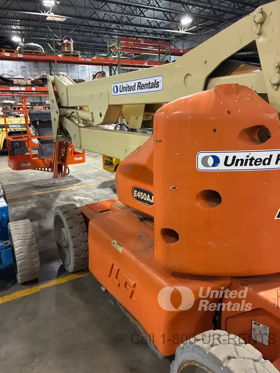 2013 JLG E450AJ Articulating Boom Lift