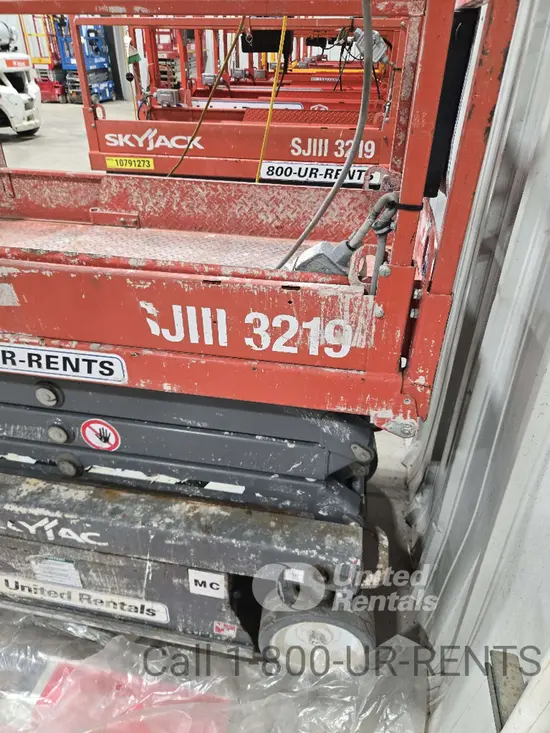 2018 Skyjack SJIII3219 Scissor Lift