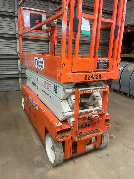 2019 Snorkel S3226E Scissor Lift