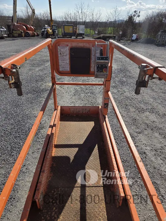 2019 Snorkel S3226E Scissor Lift