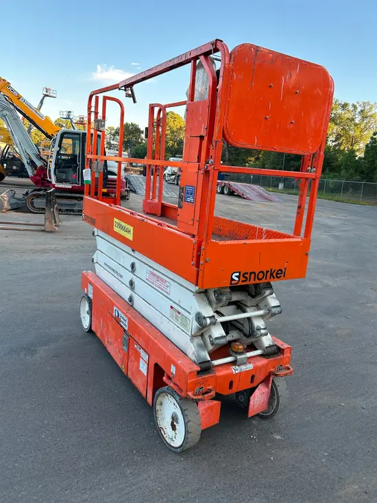 2019 Snorkel S3226E Scissor Lift