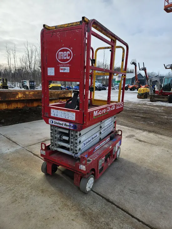2020 MEC 1330SE Scissor Lift