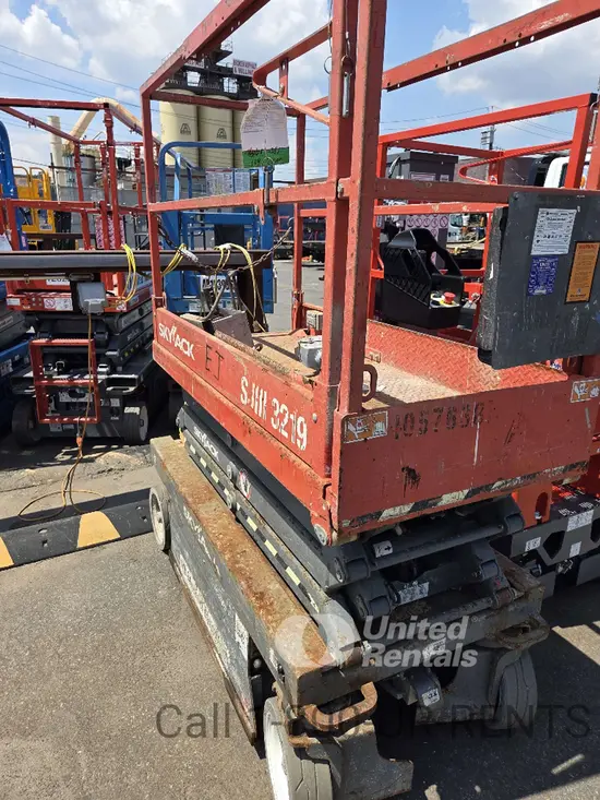2017 Skyjack SJ3219SC Scissor Lift