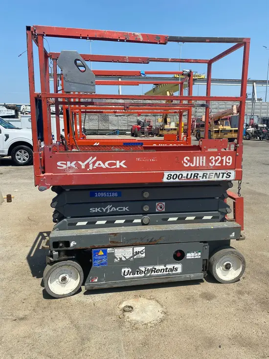 2019 Skyjack SJIII3219 Scissor Lift