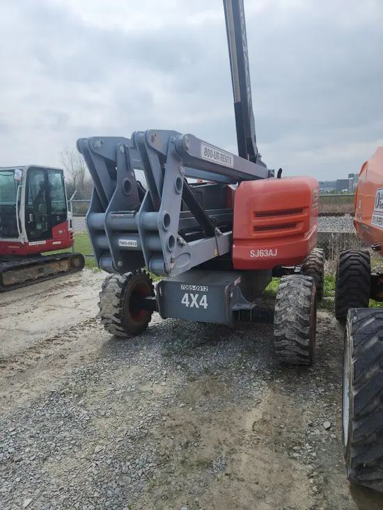 2016 Skyjack SJ63AJ Articulating Boom Lift