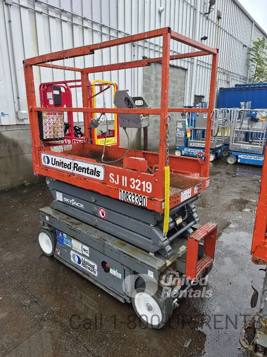2018 Skyjack SJIII3219 Scissor Lift
