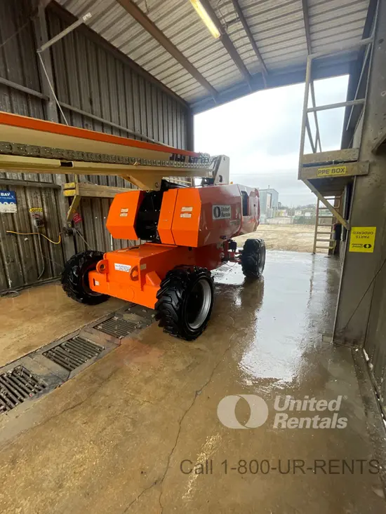 2019 JLG 860SJ Boom Lift