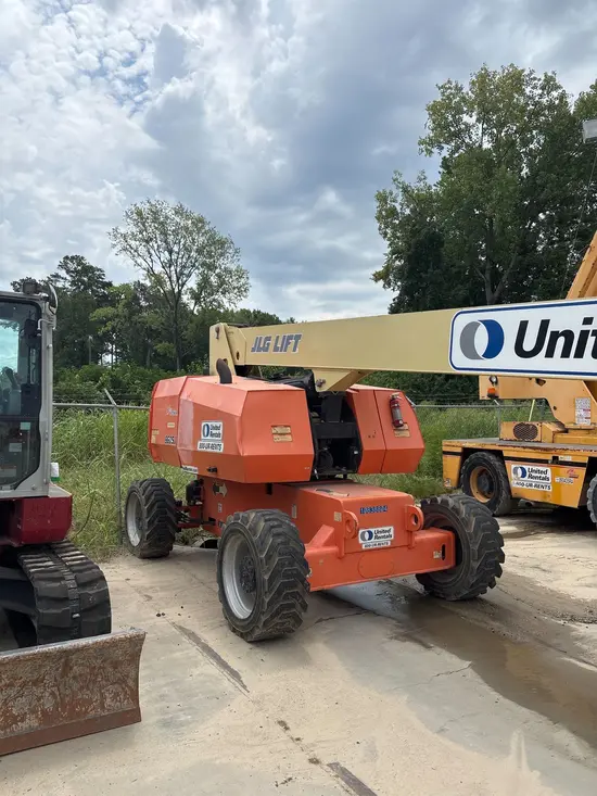 2018 JLG 860SJ Boom Lift
